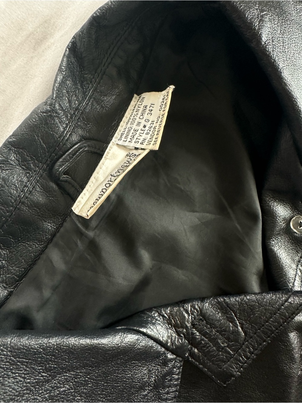 Vintage 100% Leather Newport News Black Women's Button Front Jacket - Picture 9 of 12